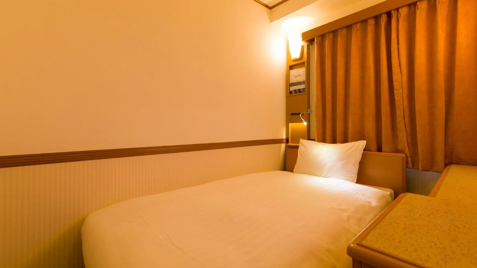 Toyoko Inn Kawasaki Ekimae Shiyakusho-Dori 3*, Kawasaki (Kanagawa)